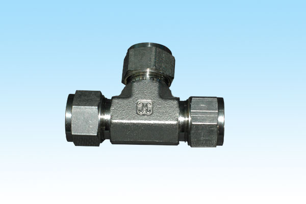 钢制单卡套式管接头